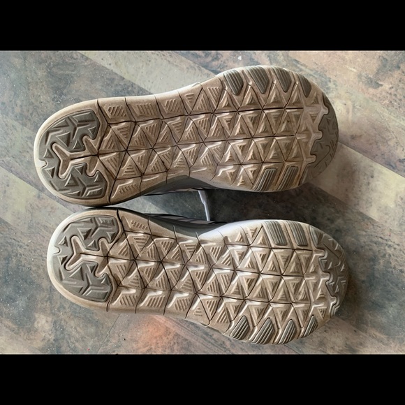 Nike training sneakers - Picture 4 of 4